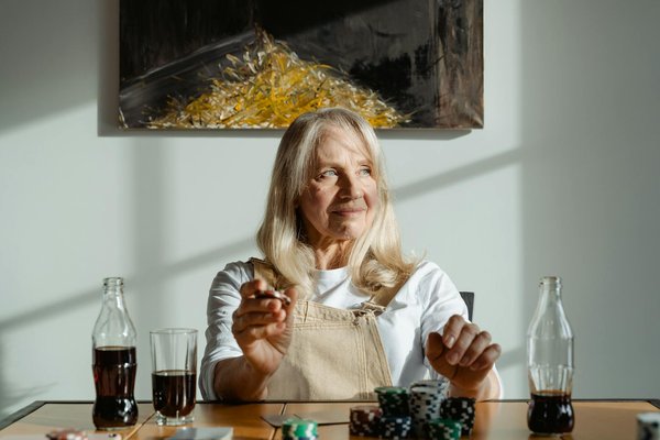 Quels sont les avantages des programmes de méditation pour les étudiants universitaires en période d'examens?